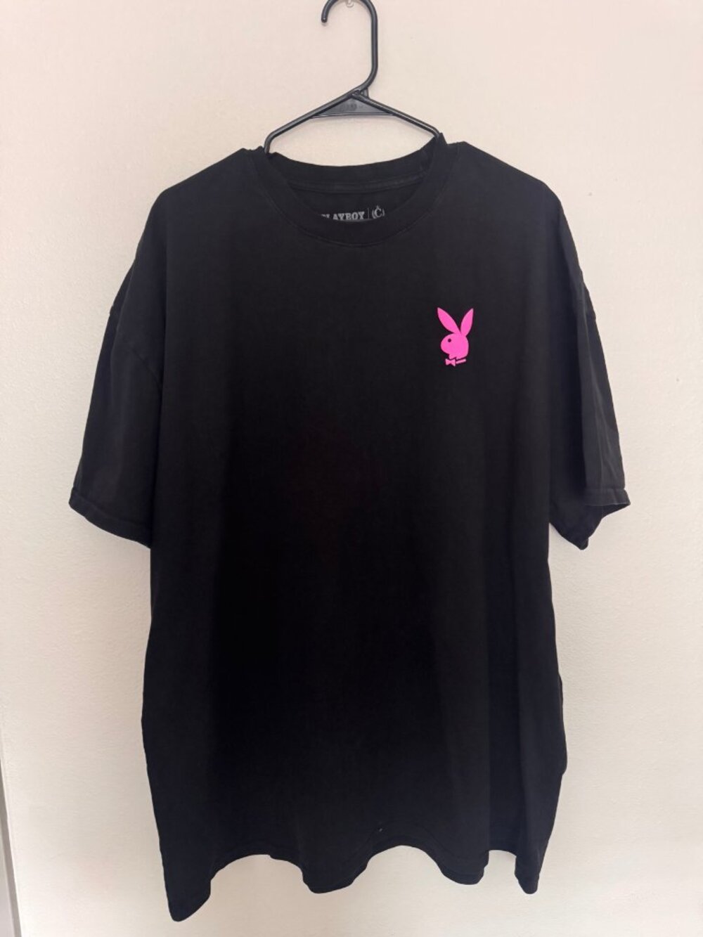Playboy T-Shirt Mens L Black Pink Bunny Graphic Tee
